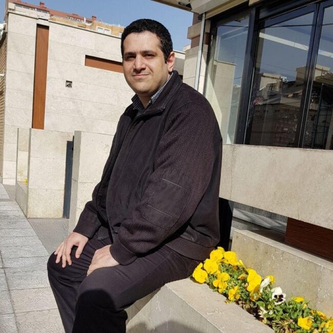 MOJTABA NAHANİ VE BİRDEN FAZLA HAYATIN ŞİİRLERİ/ Aygün Eroğlu